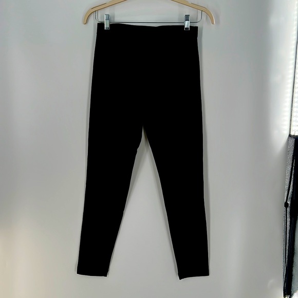 Women’s black leggings by Vince. Size M - Picture 1 of 4